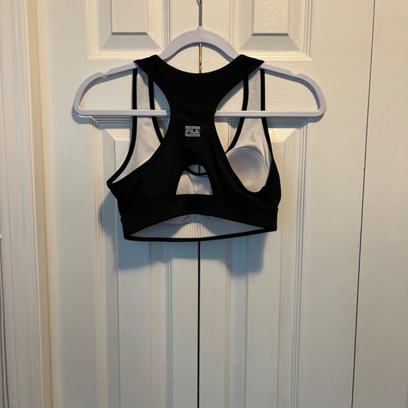 Fila size M running bra - Picture 7 of 11
